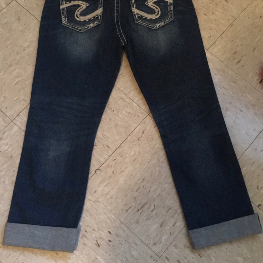 Silver jeans, cropped!